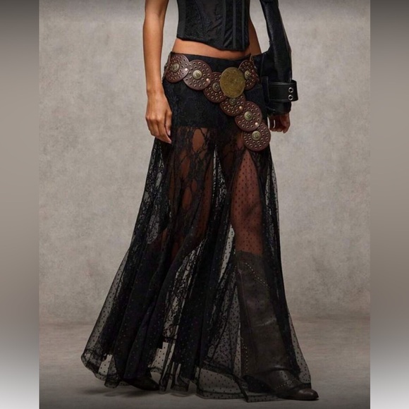 Dresses & Skirts - Elegant Black Lace Women Skirt